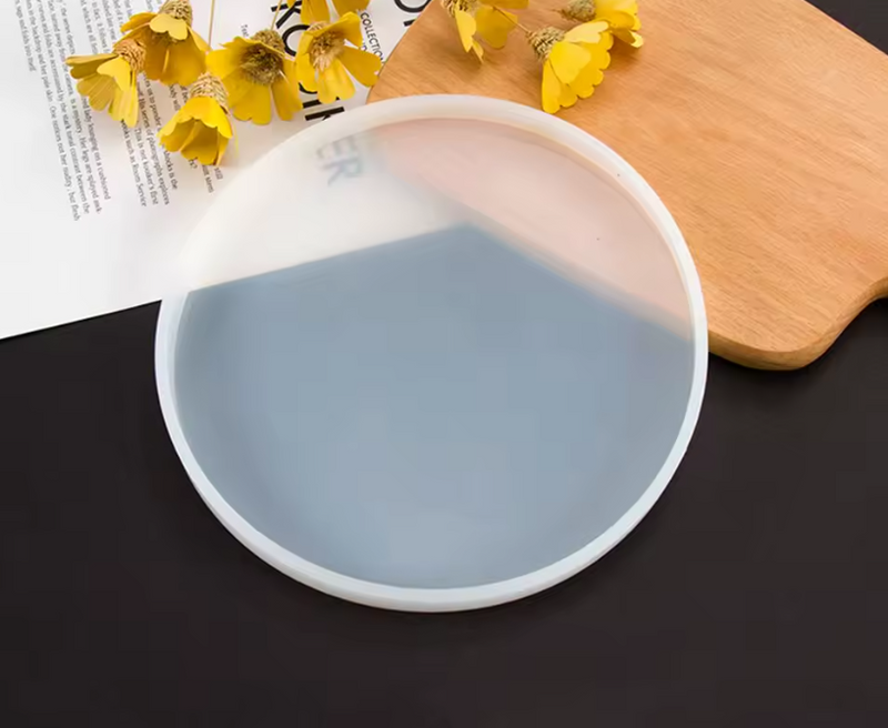 Multi-Purpose Epoxy Resin Mould for Fluid Art, Jewelry, and Work Surface Protection